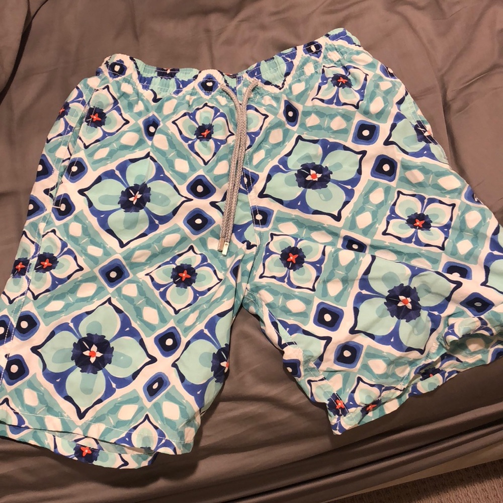 Men’s vilebrequin bathing suit